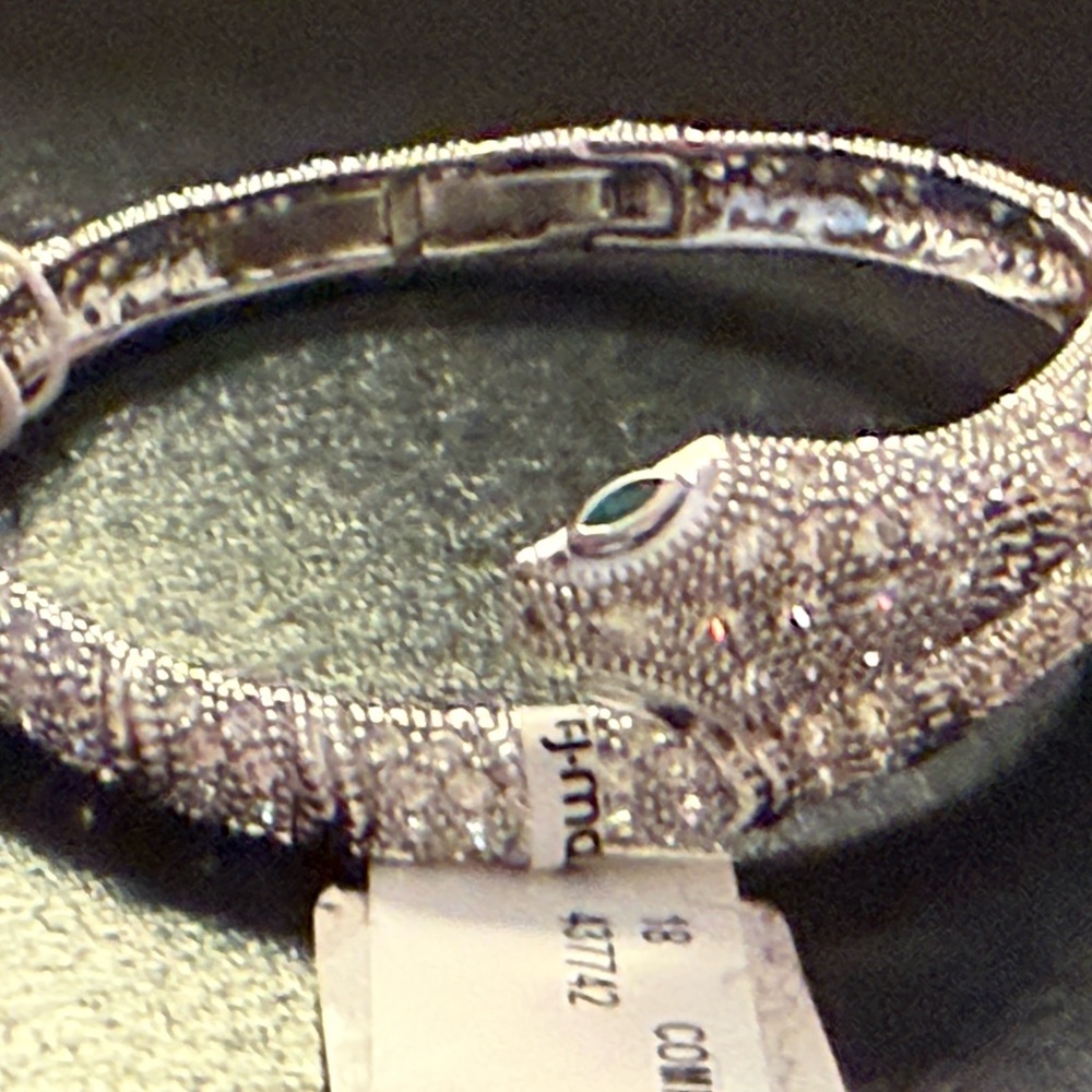 Rhinestone Snake/Serpant Bracelet